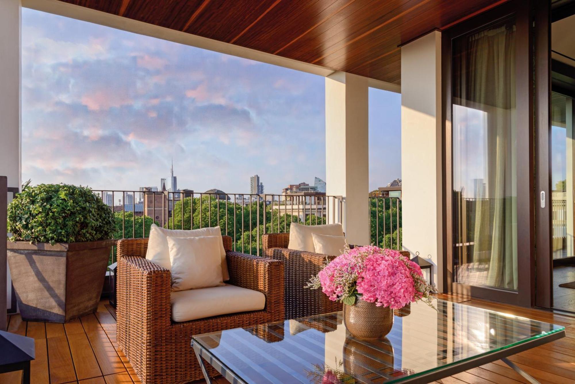 Bulgari Hotel Milano Esterno foto