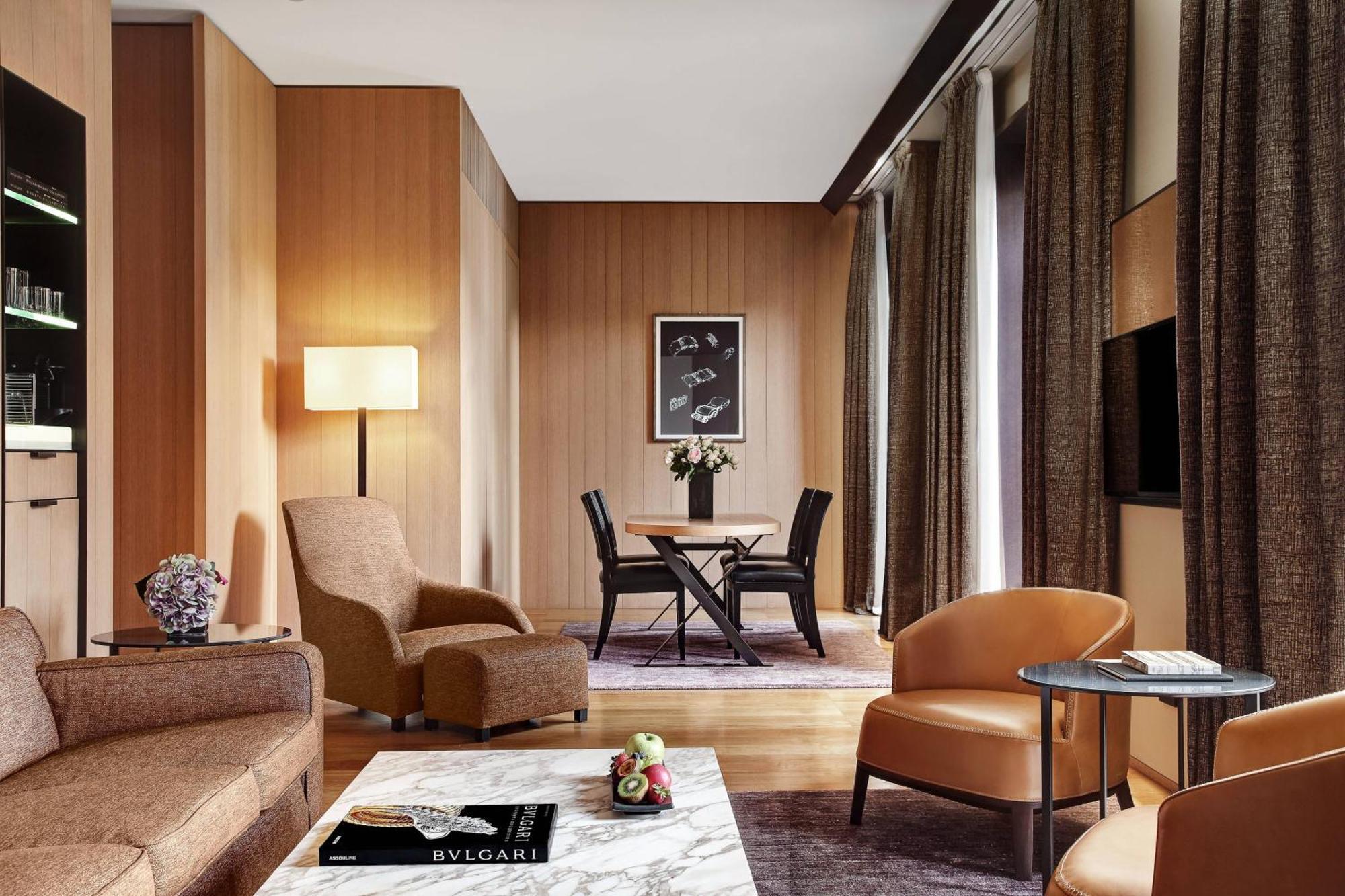 Bulgari Hotel Milano Esterno foto