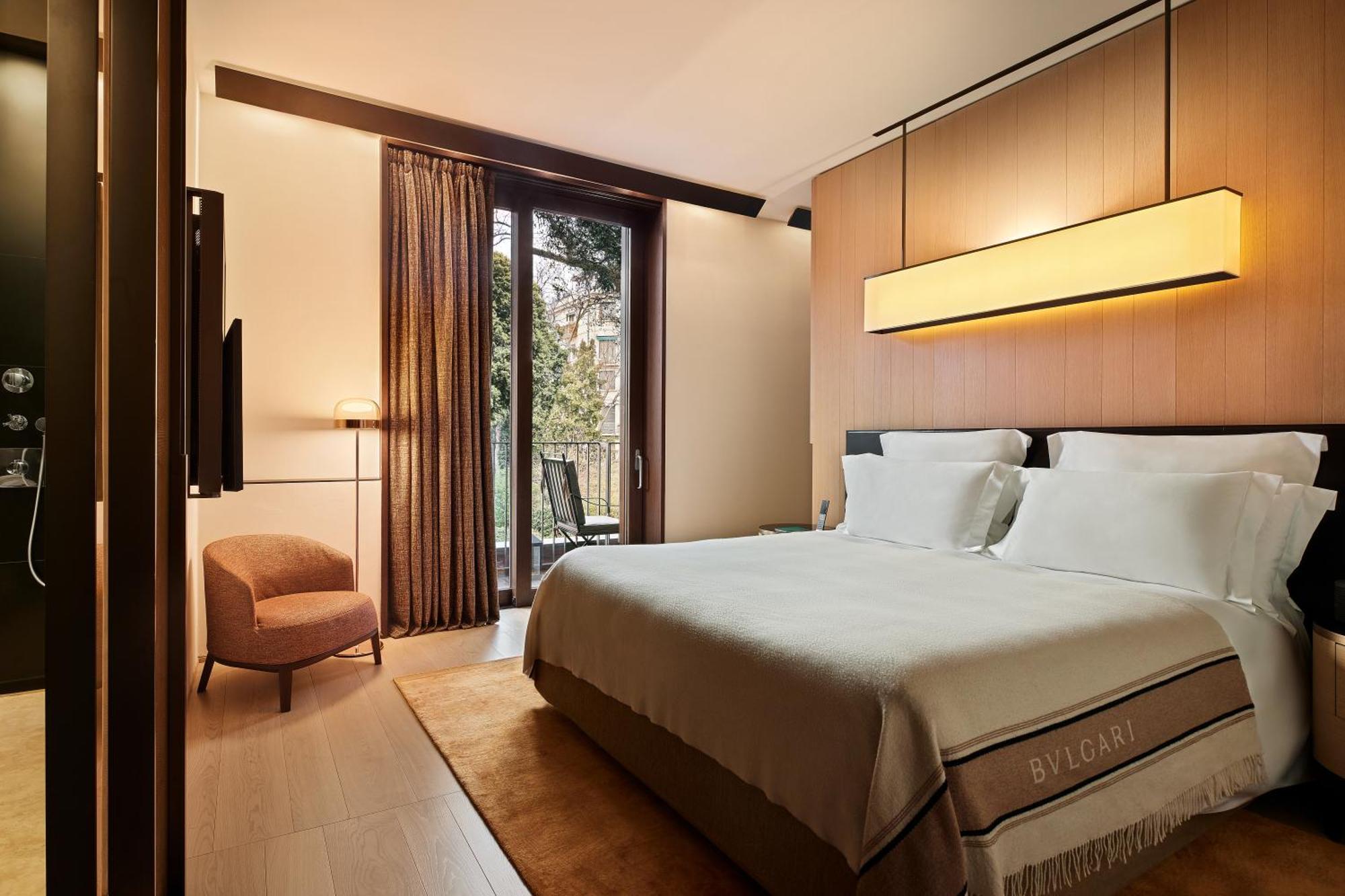 Bulgari Hotel Milano Esterno foto